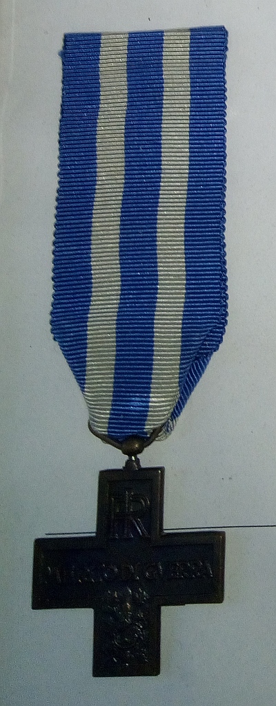 07.Croce Merito Guerra 2004