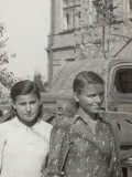 09.Due ragazze a Vorošilovgrad