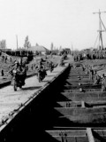 1941 Pawlograd  artiglieria passa sul ponte