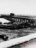 1941 Agosto 09 - ponte di palafitte sul fiume Prut