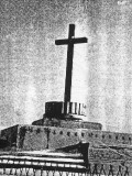 02.Foto d'epoca: la croce nel cimitero di Rossoš'