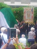 13.06.15 - Milano - Giardini di Via Verziere - Il monumento viene scoperto